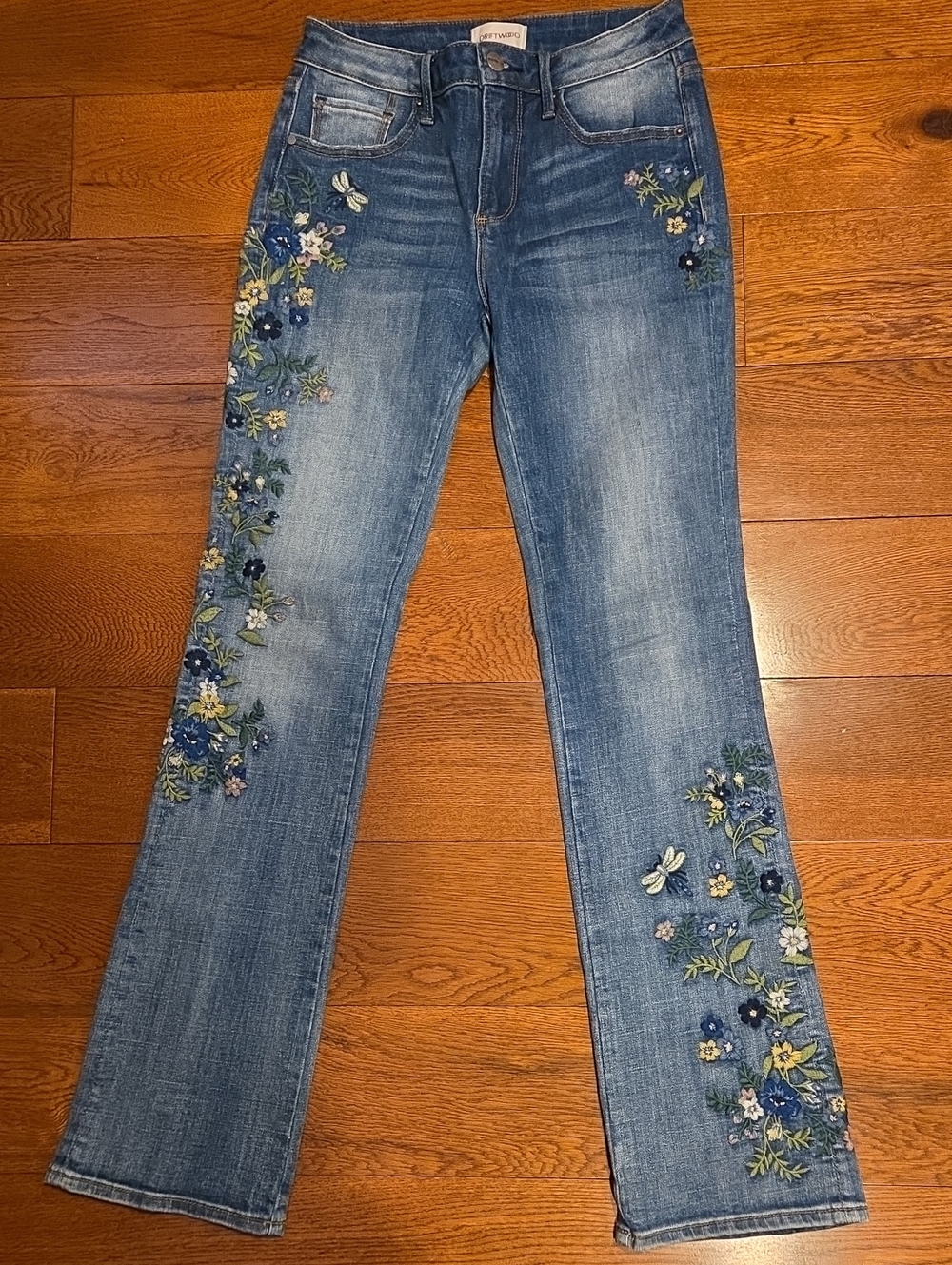 DRIFTWOOD Kelly Dragonfly Floral Embroidered Jeans 24